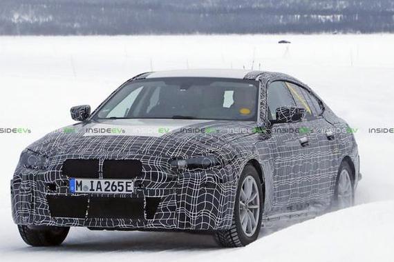 宝马i4雪地路试谍照曝光 最大续航里程可达700公里