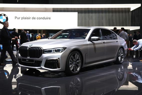 2019日内瓦车展：全新宝马M760Li正式亮相