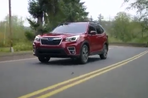 谁是日系紧凑SUV之王？2019款丰田RAV4 vs 2019款斯巴鲁森林人