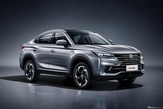 长安CS85 COUPE今晚上市 预售价14.99万起