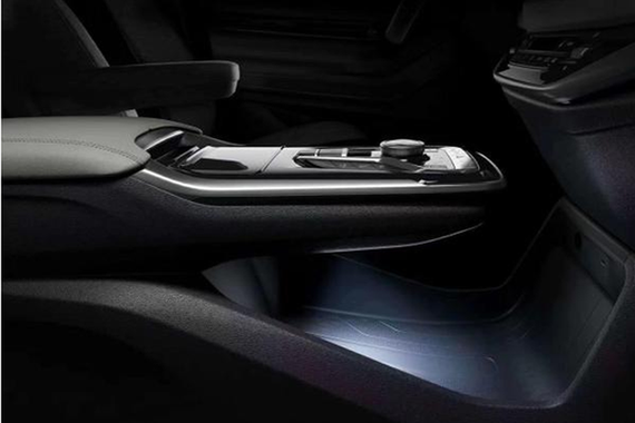 或更名大通G20 上汽大通G10换代车型预热图发布