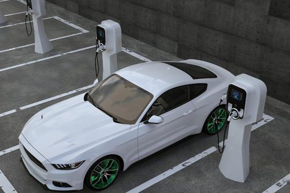 新能源补贴退坡，车企在酝酿涨价，贵一两万你还买吗？