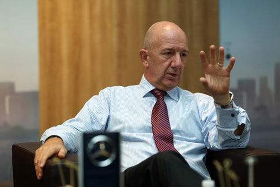 奔驰中国CEO倪恺谈西安女车主维权:除了法理还有人情