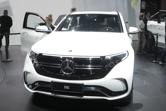 2019上海车展：奔驰首款纯电SUV 续航超450km