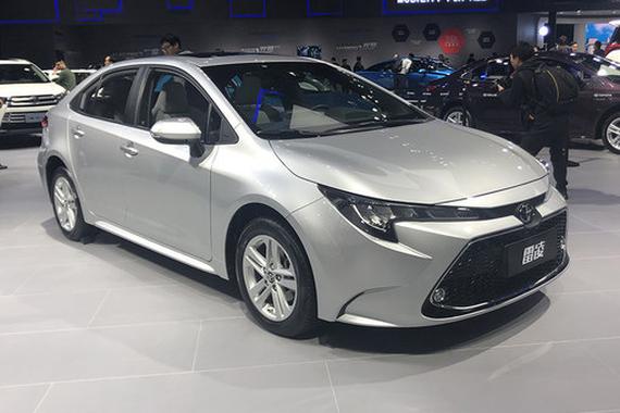 2019上海车展：小号凯美瑞 丰田全新一代雷凌