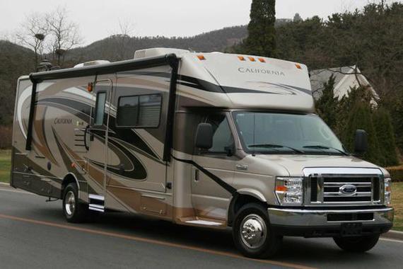 国人自驾游为什么不爱用房车？4个尴尬原因让车主很无奈