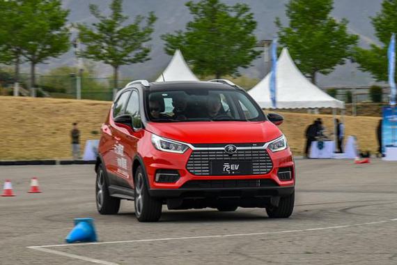 简单体验比亚迪元EV535