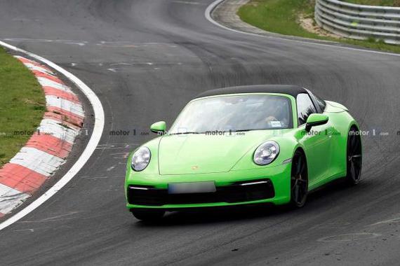 全新保时捷911 Targa谍照  采用全新家族设计