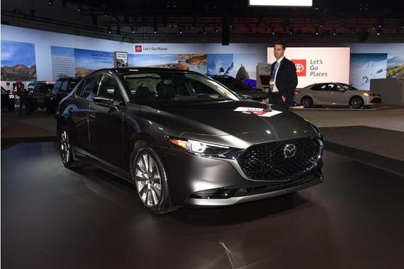 曝全新一代国产马自达3谍照 预计年内上市