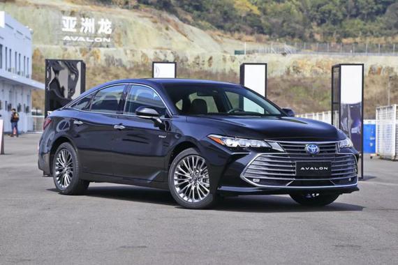 变相加价、排队提车……丰田这台旗舰车竟如此火爆！【调查】