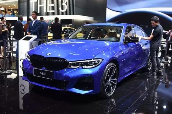 再等一个月，宝马新3系上市，现款最后一波抄底直降8万送终身保养