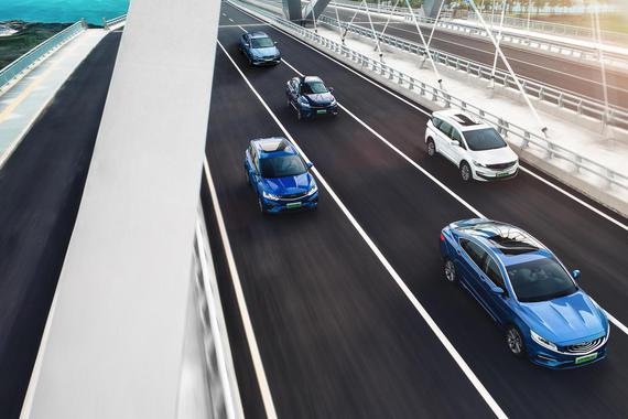 全品类覆盖！场地试驾吉利PHEV家族