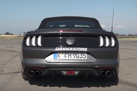 浑厚有力 实拍福特Mustang排气声浪