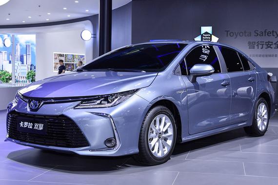 TNGA卡罗拉实拍！1.8L混动+中国特供大屏，3个月后就能买