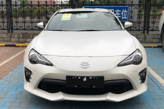 86又上山了 丰田新款86回归到店实拍