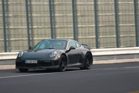 全新保时捷911 GT3 Touring 优雅与性能并存