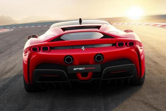 新一代混动马王 全新 SF90 Stradale