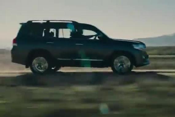 丰田Fortuner TRD vs 普拉多TRD