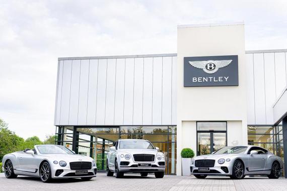 采用专属银色 宾利三款定制版车型官图