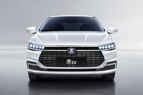 续航比肩Model 3 全新秦EV官图发布