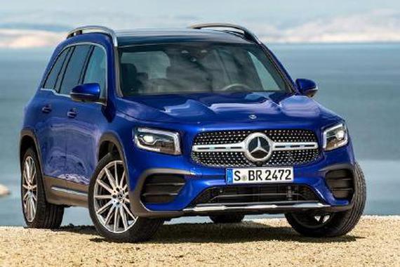 全新奔驰GLB的官方宣传片