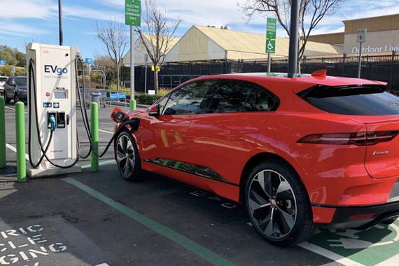 捷豹路虎加快电动化进程 持续推进业务重组