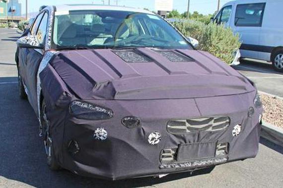 2.0L/1.4T发动机 现代全新伊兰特谍照曝光