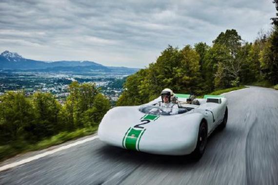 保时捷909 Bergspyder赛车亮相速度节