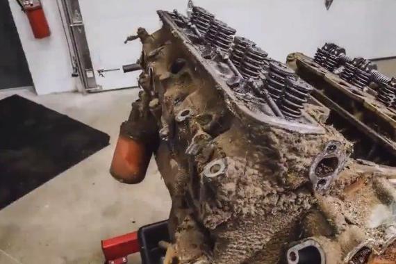 全程高能！翻新别克V8发动机