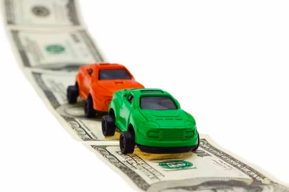 近4000亿资本入局！众多地产商缘何争食新能源汽车产业蛋糕？