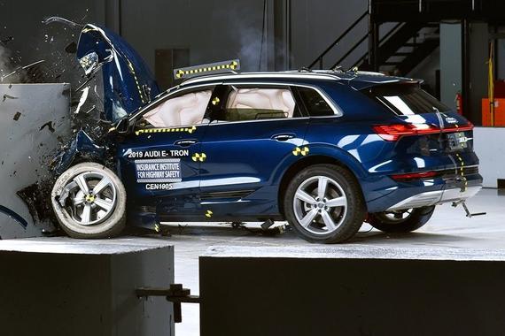 超越特斯拉？奥迪e-tron获IIHS最高安全奖