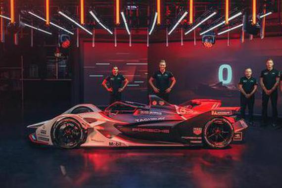 命名“99X” 保时捷FE电动赛车亮相
