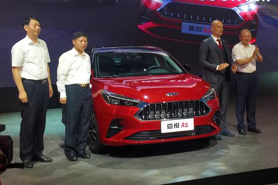 2019成都车展：江淮嘉悦A5正式发布