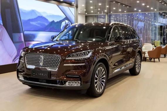 30多岁不想买BBA，建议看看这台SUV，超有面儿！