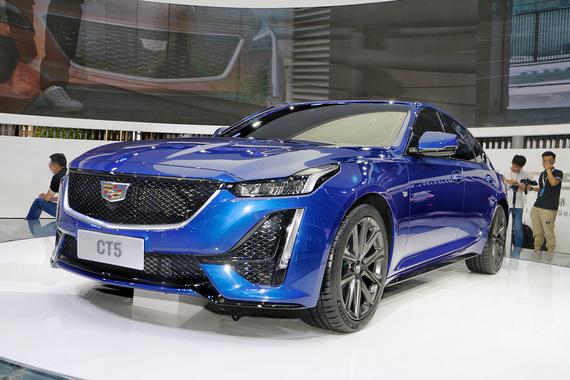 全新凯迪拉克CT5实车真的帅哭了…| 2019成都车展