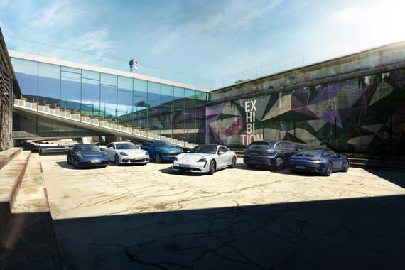 保时捷全球前三季度交付同比增长3% 中国达6.42万台