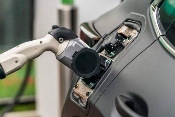 偏执狂的妥协，马自达将推出纯电动车型，你会选择它吗？