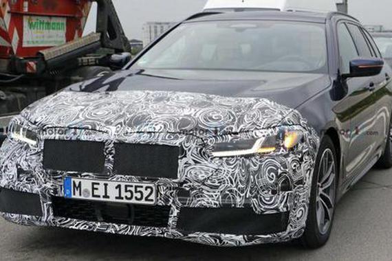 最新家族化设计 新款宝马5系旅行版谍照