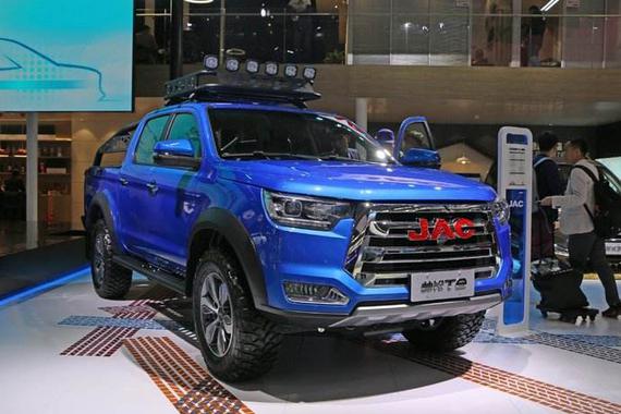 江淮帅铃T8柴油国六版曝光 2.0T动力/共四款车型