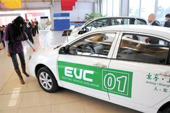 车企开启新能源车“保价”战 经销商征收多项费用弥补利润损失