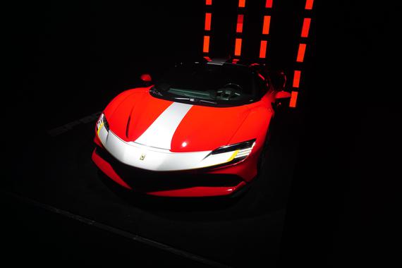 法拉利SF90 Stradale上市 售价398.80万元