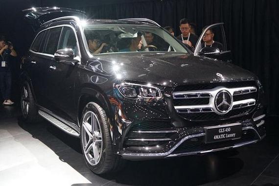 尺寸更大！奔驰全新GLS即将上市  104万元起售