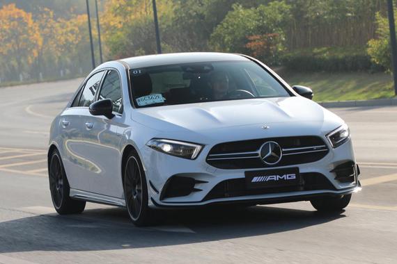 AMG遇上加长，试驾梅赛德斯AMG A35L