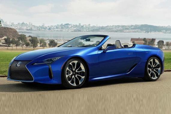 雷克萨斯LC敞篷版实拍曝光！搭V8引擎/明年开售