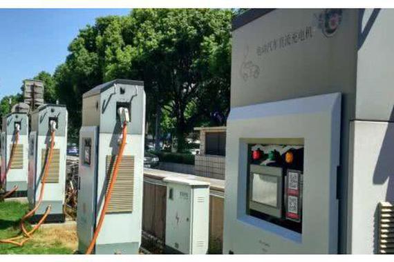 新能源汽车市场头部车企聚集明显