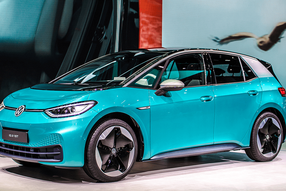 大众汽车计划提前两年到2023年生产100万台电动车