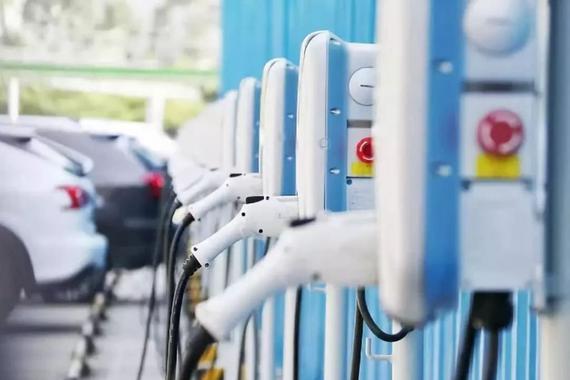 去年12月纯电二手车保值率环比下降，插电混动保持稳定