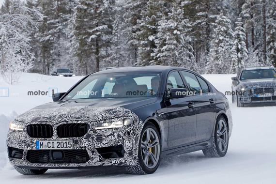 改款宝马M5谍照曝光 将于年内发布