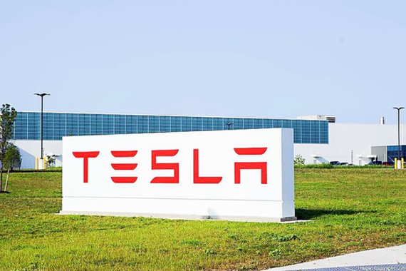 特斯拉与松下结束太阳能电池合作关系