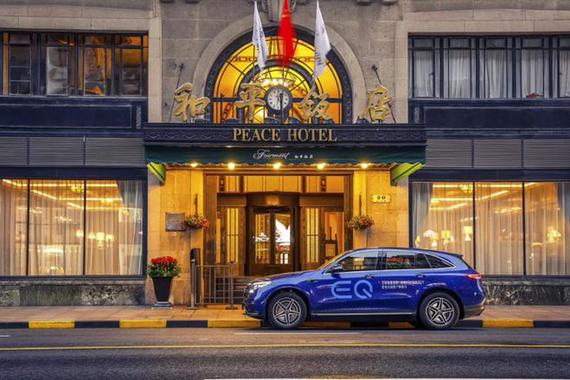 豪华、节能并亲民 EQC开启奔驰在华电动之路